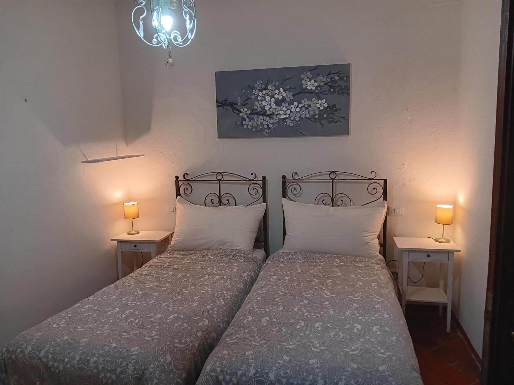 Monti Guesthouse Monti di Licciana Nardi 외부 사진