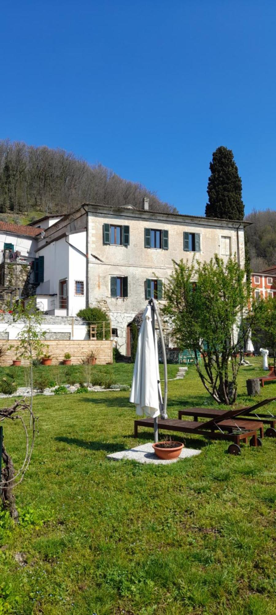 Monti Guesthouse Monti di Licciana Nardi 외부 사진