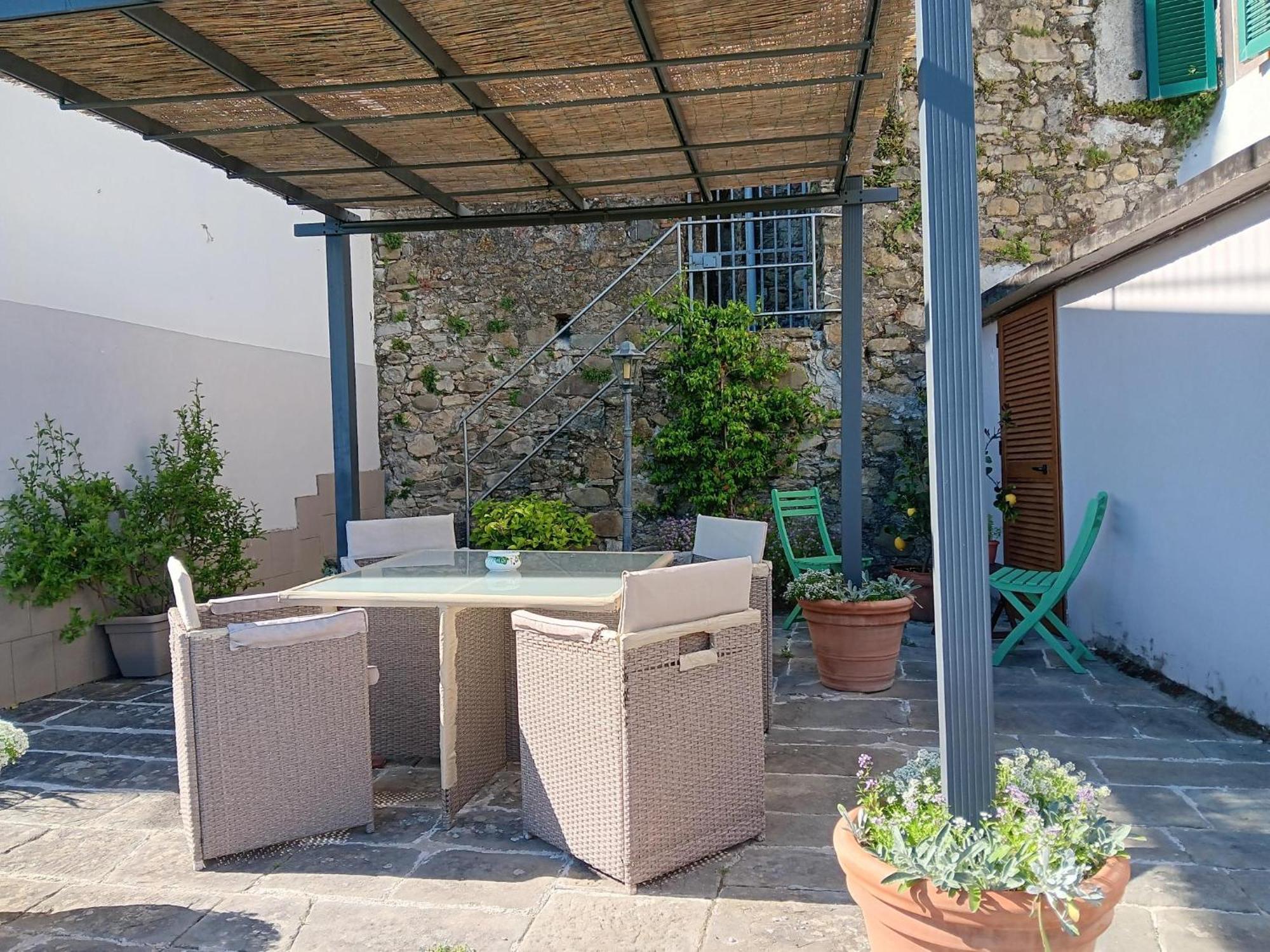 Monti Guesthouse Monti di Licciana Nardi 외부 사진