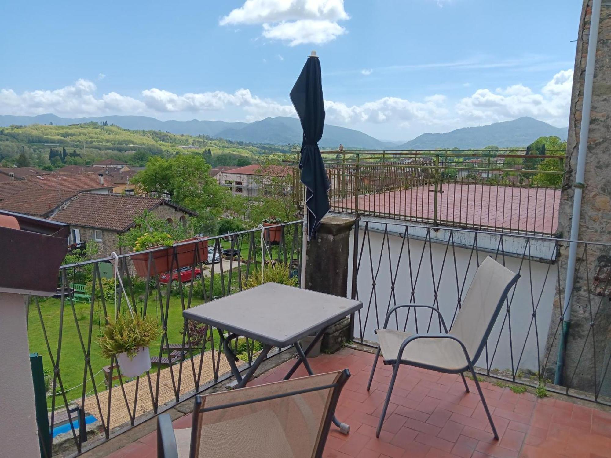 Monti Guesthouse Monti di Licciana Nardi 객실 사진