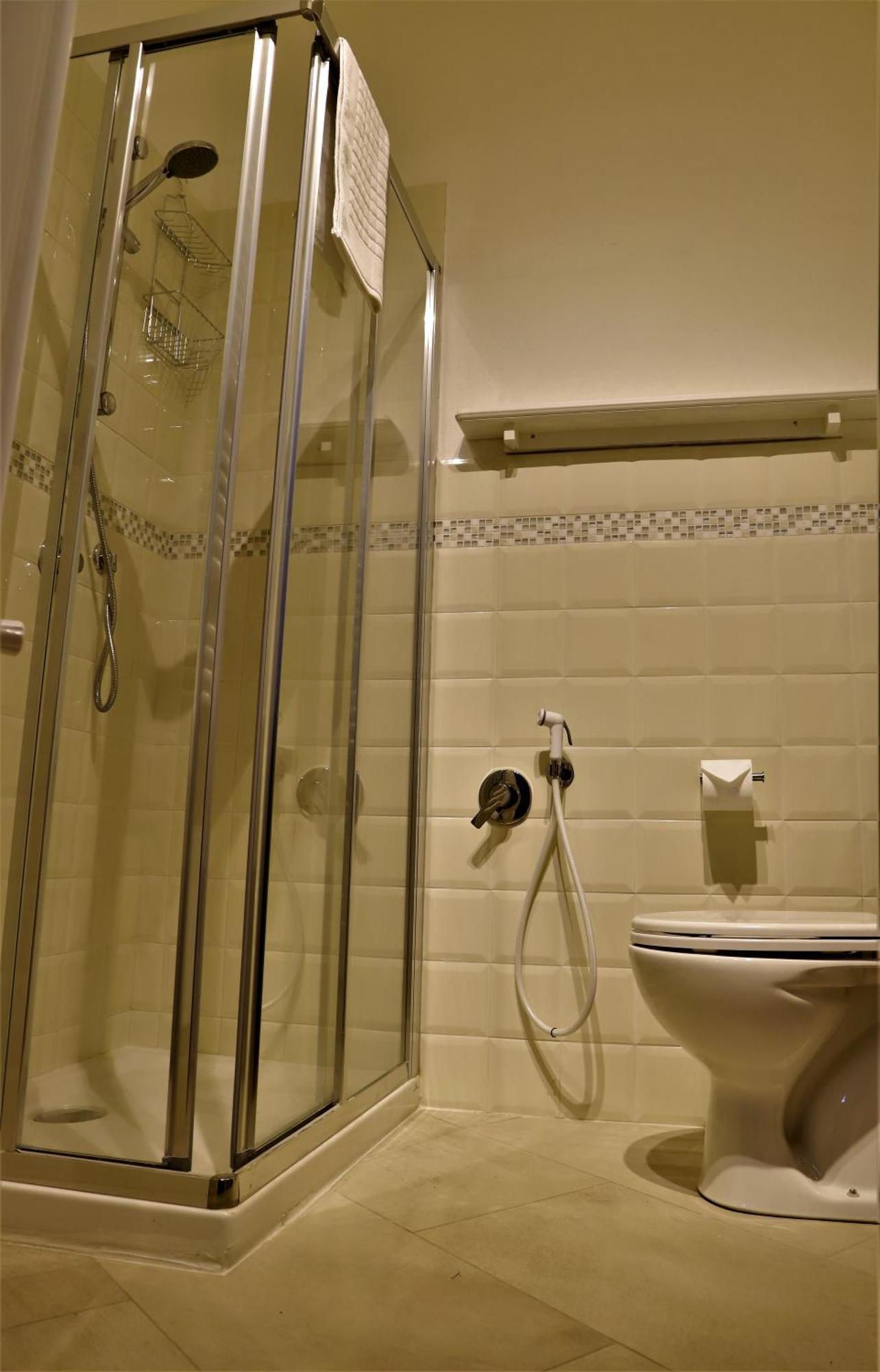 Monti Guesthouse Monti di Licciana Nardi 외부 사진