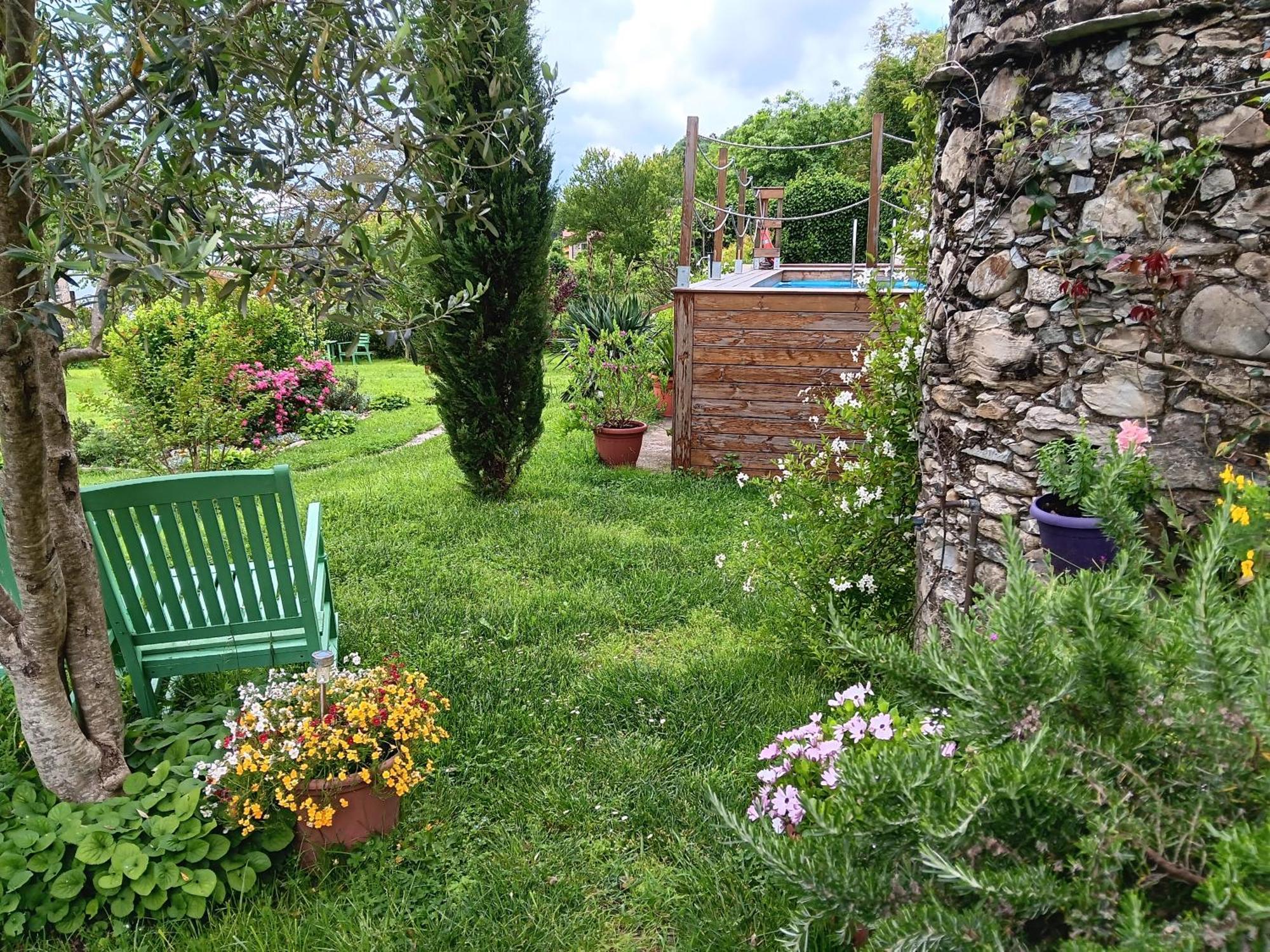 Monti Guesthouse Monti di Licciana Nardi 외부 사진